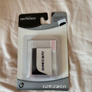 NWT Nintendo DS Play On Screen Protector Kit